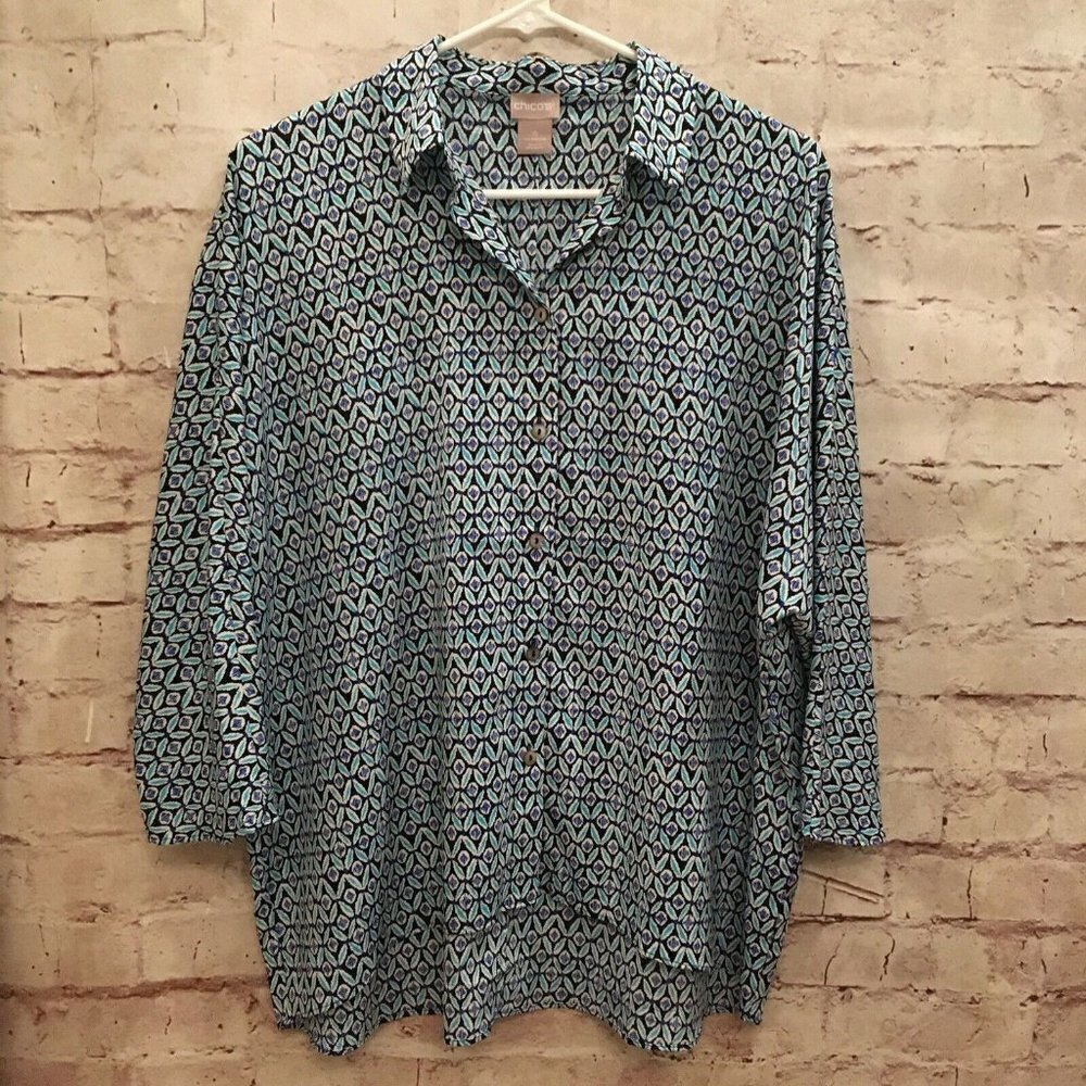 CHICOS Size 0 (4/6) Button Up Shirt Blue Black Geometric Print 3/4 Dolman Sleeve